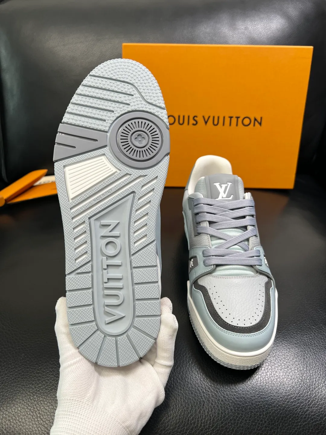 Men's shoes 💰820 Lv high quality top handicrafts Louis Vuitton, counters are equipped with the original factory, the uppers are imported from Italy, high-quality splicing colorful complex crafts, imported cowhide lining is soft and comfortable, soles: original soles specially provided by the original factory, T men's shoes 💰U exclusive movable molded soles are super comfortable, original factory single goods, code number 38-45 (customized 46)